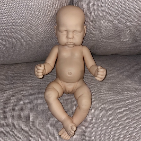 Silicone Reborn Style Baby GIRL Lifelike Handmade Silicone Doll 16” Realistic